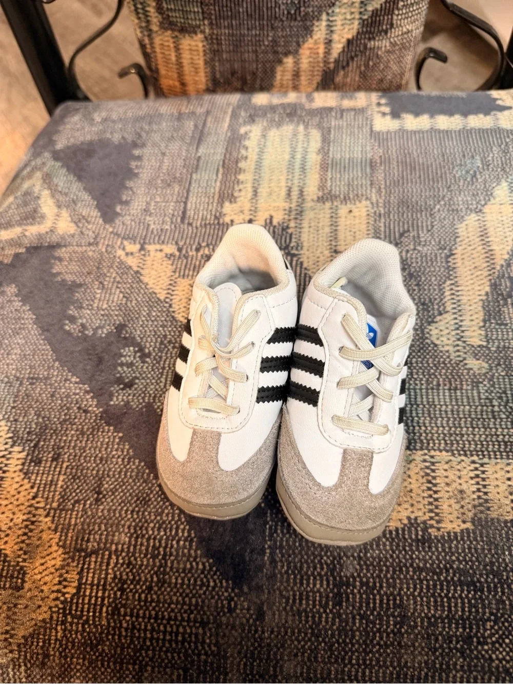 adidas Kids White, Black & Gray Classic Trainer